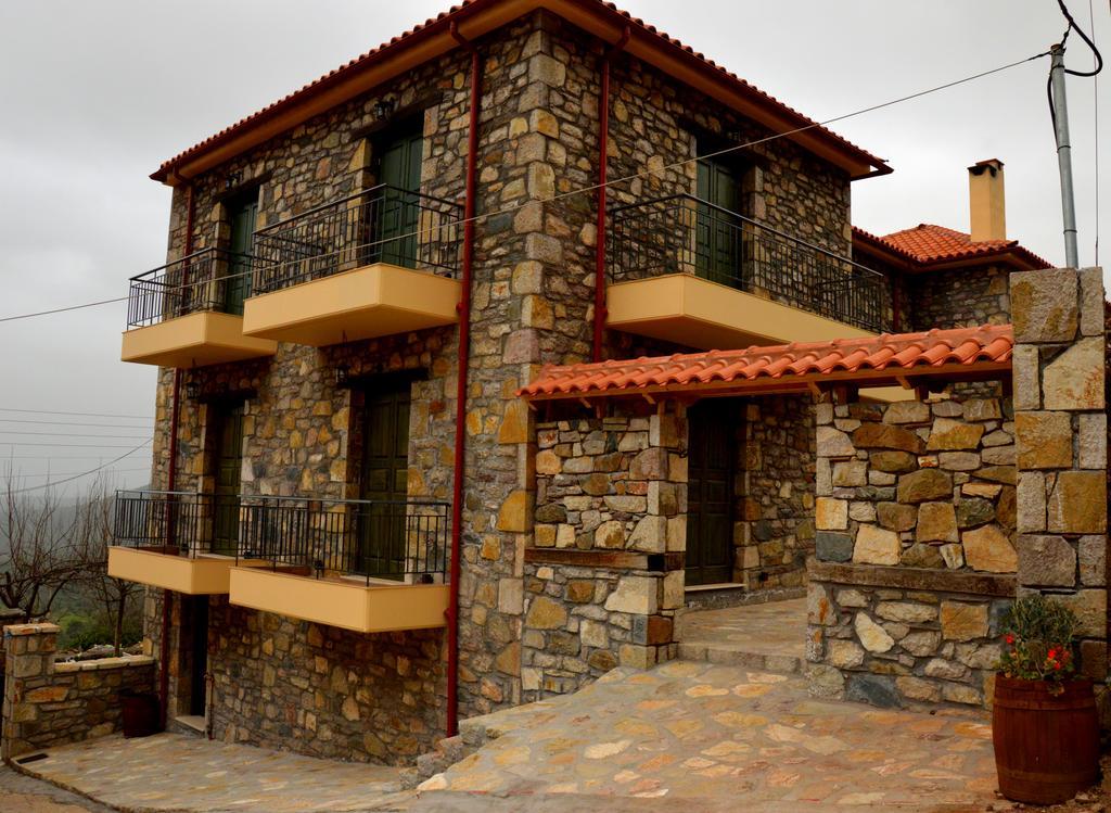 Messana Hotel Messini Luaran gambar