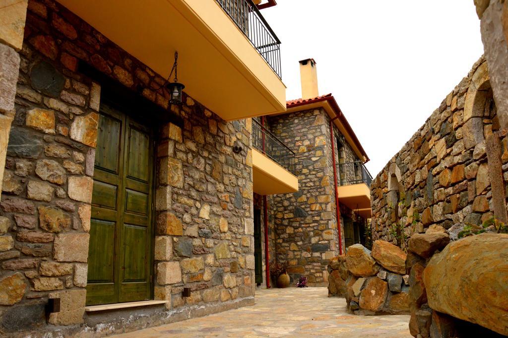 Messana Hotel Messini Luaran gambar